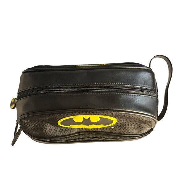 Batman DC Comics Toiletries Travel Bag Makeup Cosmetic Shave Dopp Kit - Picture 3 of 8